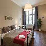 Old Town Square - Dlouha Apartments