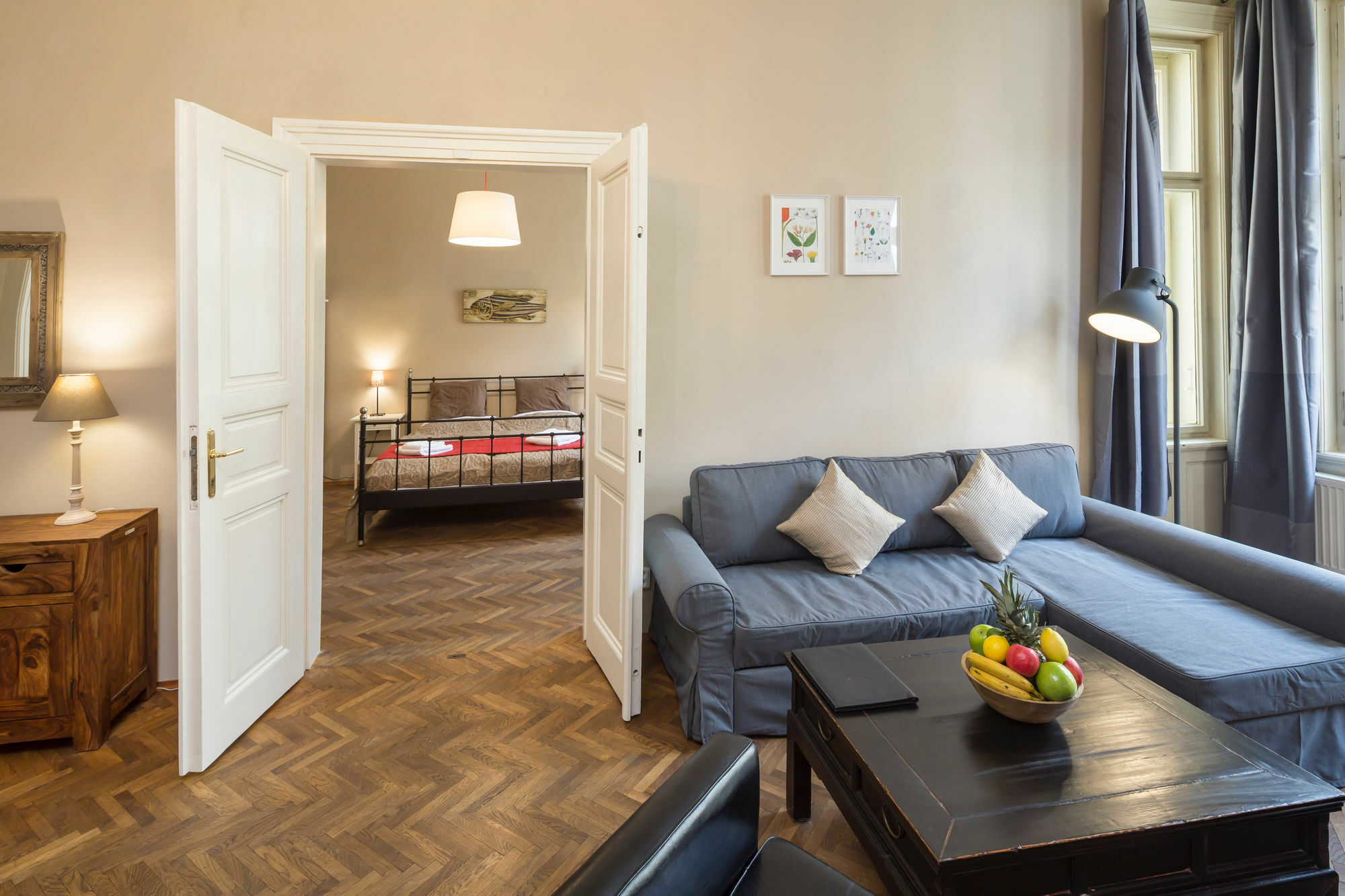 Old Town Square - Dlouha Apartment